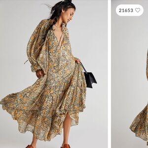 Feeling Groovy Maxi Dress in blue combo